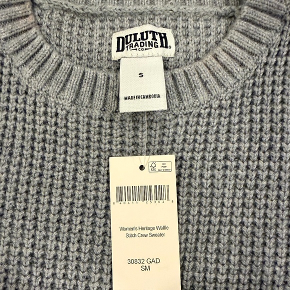 NWT DULUTH TRADING CO Women's Heritage Waffle Stitch Crew Sweater Grey Size S - Picture 3 of 4